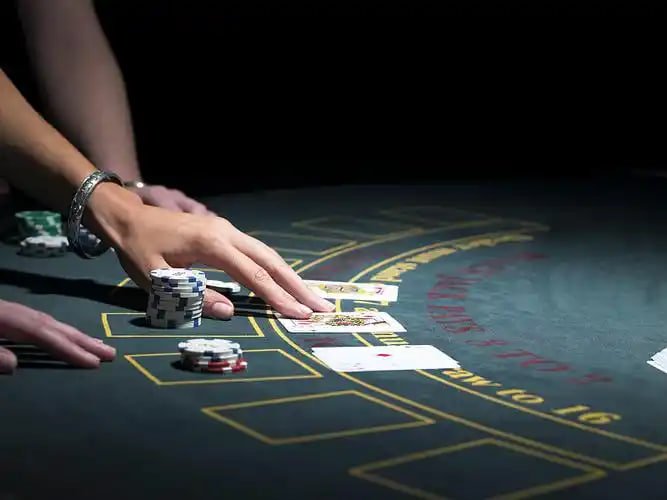 Filipino sports fans following basketball and football betting on iq77